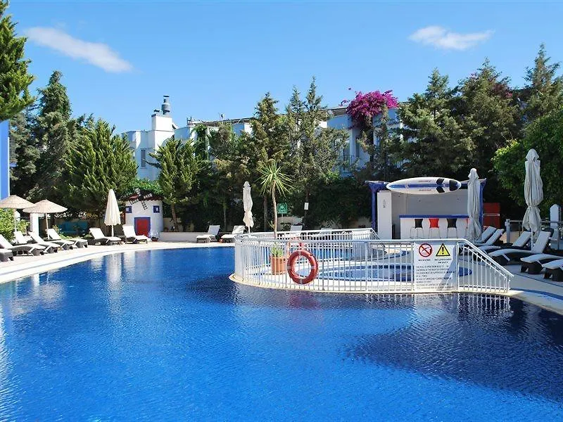 Serpina Hotel (Adults Only) Bodrum 3*,